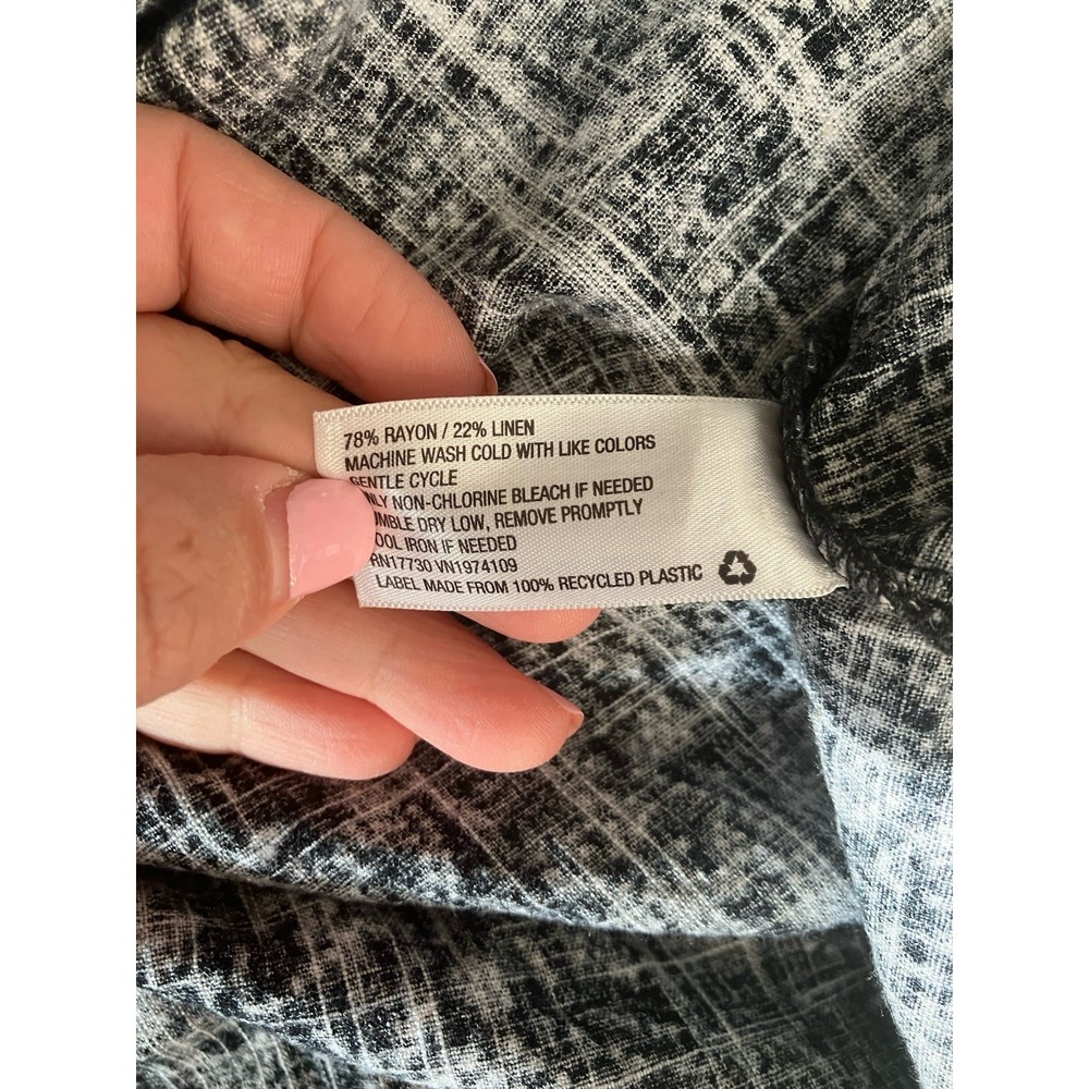 Universal Thread Tiered Skirt Split Neck Modest B… - image 4